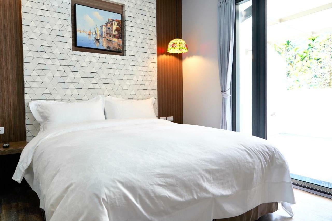 Mtny Hotel Zhushan Exteriör bild